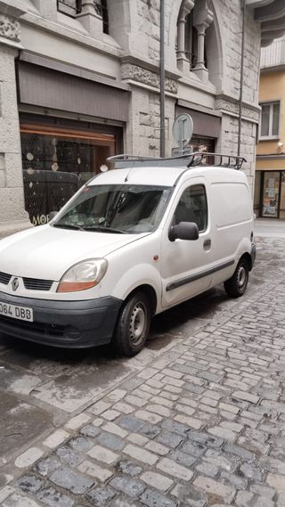 Se precisa repartidor de paquetería