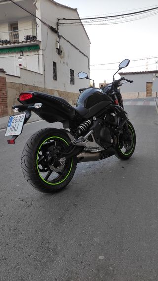 Kawasaki ER6N 2011