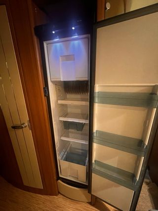 Caravana Hobby Premium 560 UL