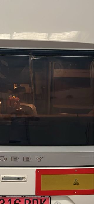 Caravana Hobby Premium 560 UL