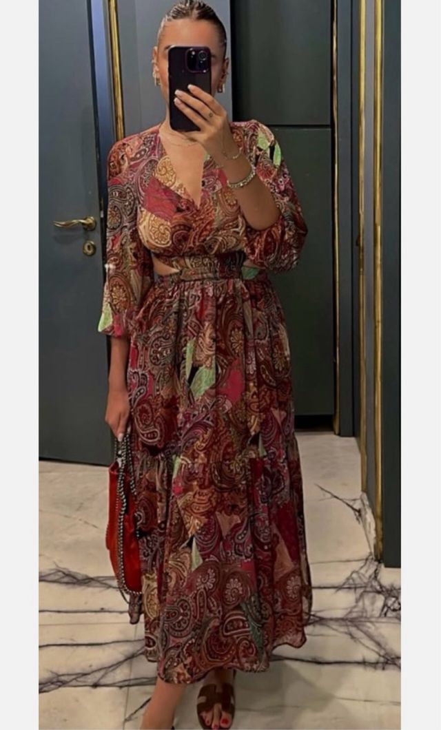 Vestido gasa cut out