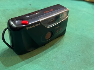 Samsung SF-100 - Macchina Fotografica analogica