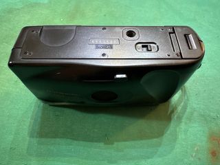 Samsung SF-100 - Macchina Fotografica analogica