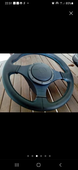 Volante Mitsubishi Evo,hilo azul