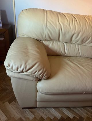 Sofá piel beige 2 plazas