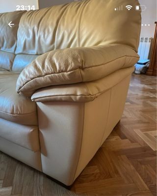 Sofá piel beige 2 plazas