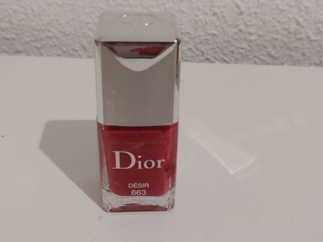 Esmalte Dior 663 Désir Rojo