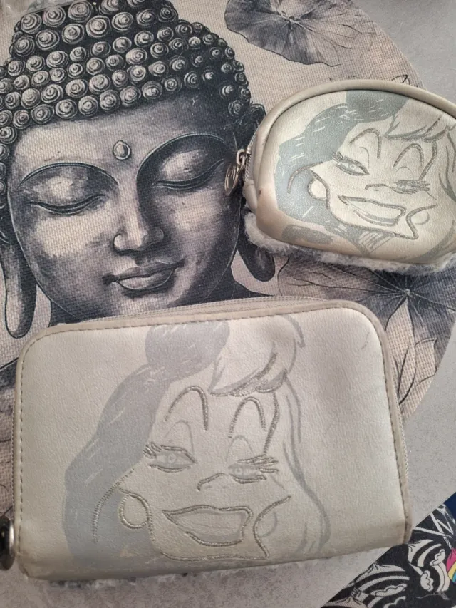 2 Monederos Cruella gris