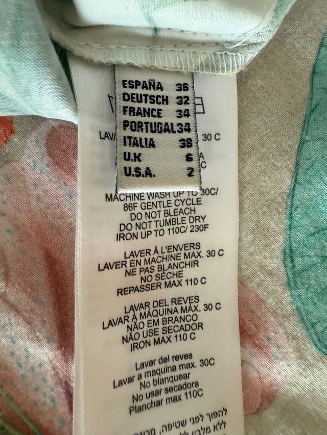 Vestido estampado hojas