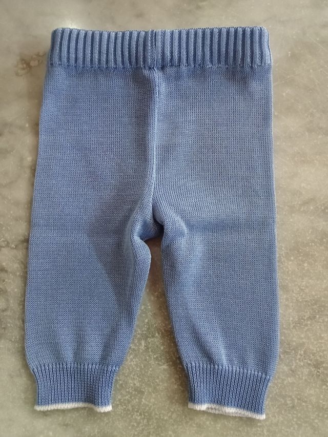 Tutina nascita in filo neonato