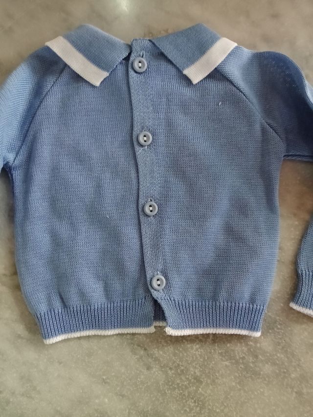 Tutina nascita in filo neonato