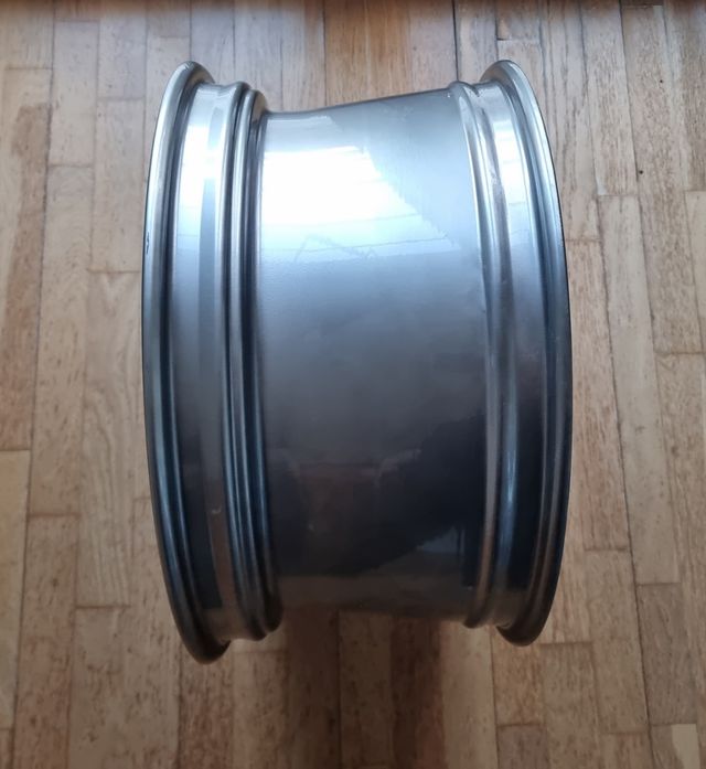 Llanta original BMW m3 e46 csl 19"