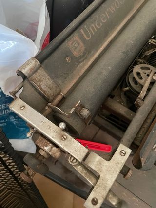 Underwood Truniger Maquina escribir antigua.