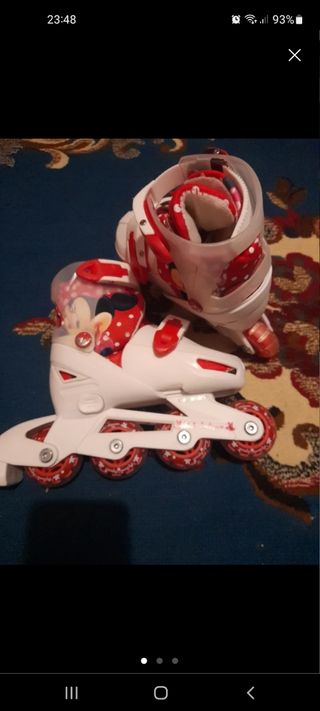 Patines Minnie Mouse niña