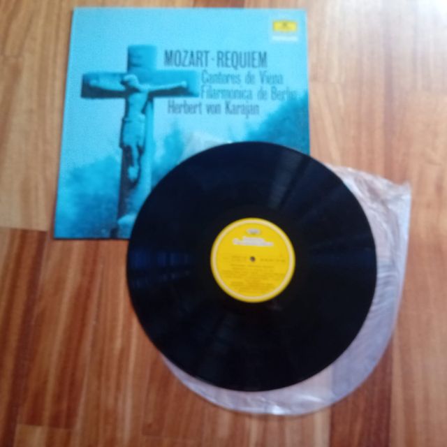 Vinilo Mozart Requiem - Karajan