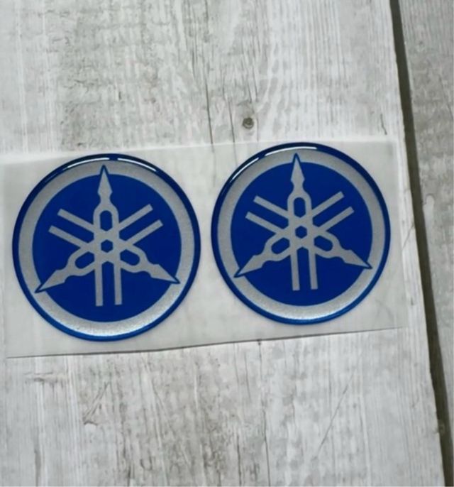 EMBLEMAS PEGATINA YAMAHA MOTO R3 R6 TMAX NMAX MT07