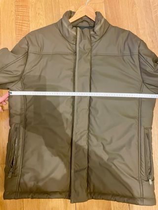 Cazadora Pertegaz verde militar hombre.