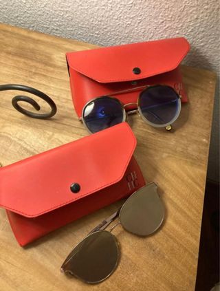 2 Gafas Carolina Herrera SHE121 & SHE104