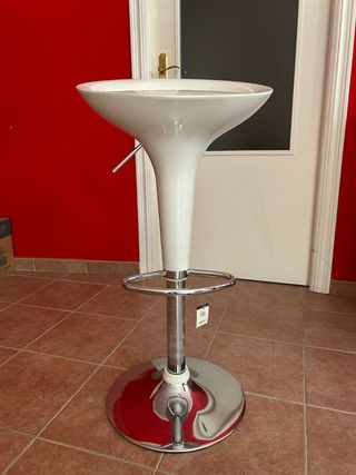 Taburete bar regulable blanco