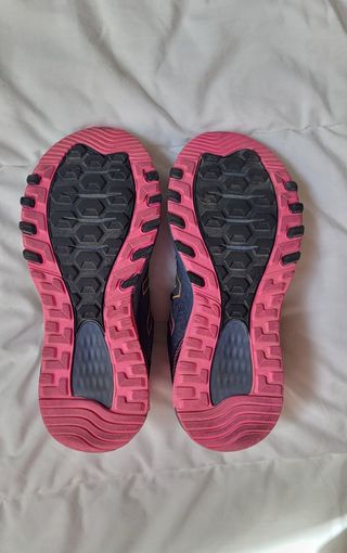 Zapatillas trail New Balance v7 410