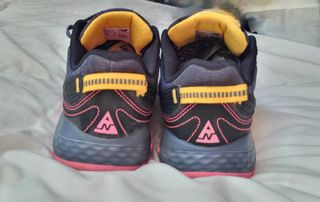 Zapatillas trail New Balance v7 410