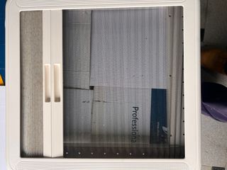 Oscurecedor y mosquetera