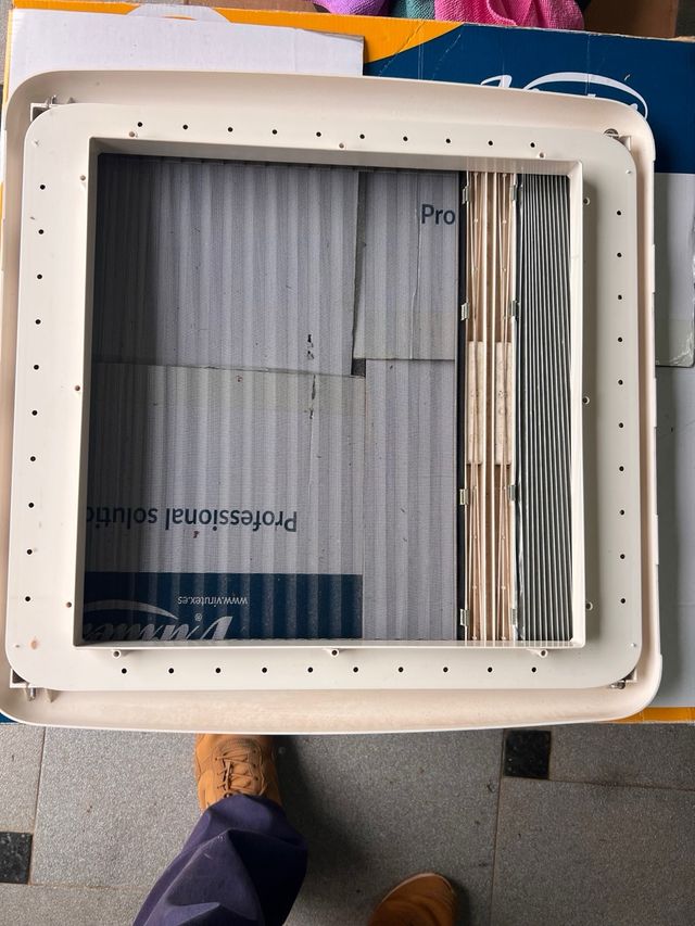 Oscurecedor y mosquetera