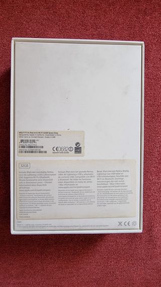 Caja iPad mini 32 GB