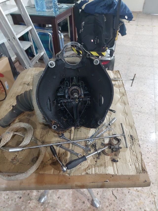 Caja cambios Citroen 2CV - despiece