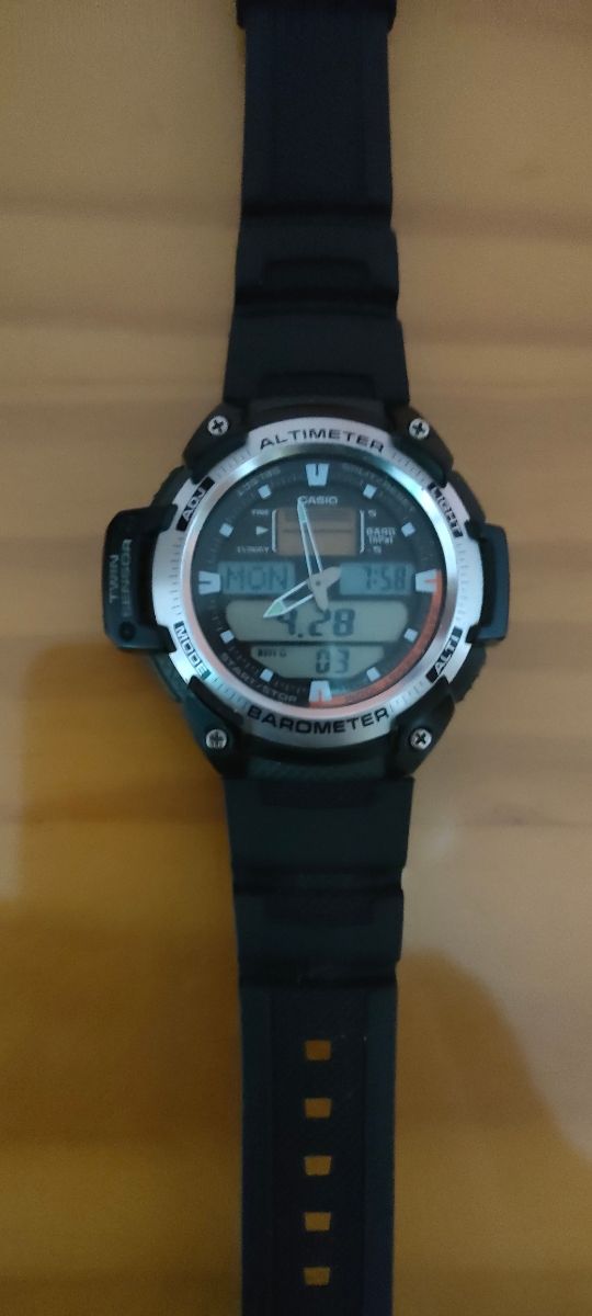 Reloj CASIO SGW-400H Altitud Barómetro termometro
