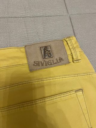 Pantaloni gialli Siviglia