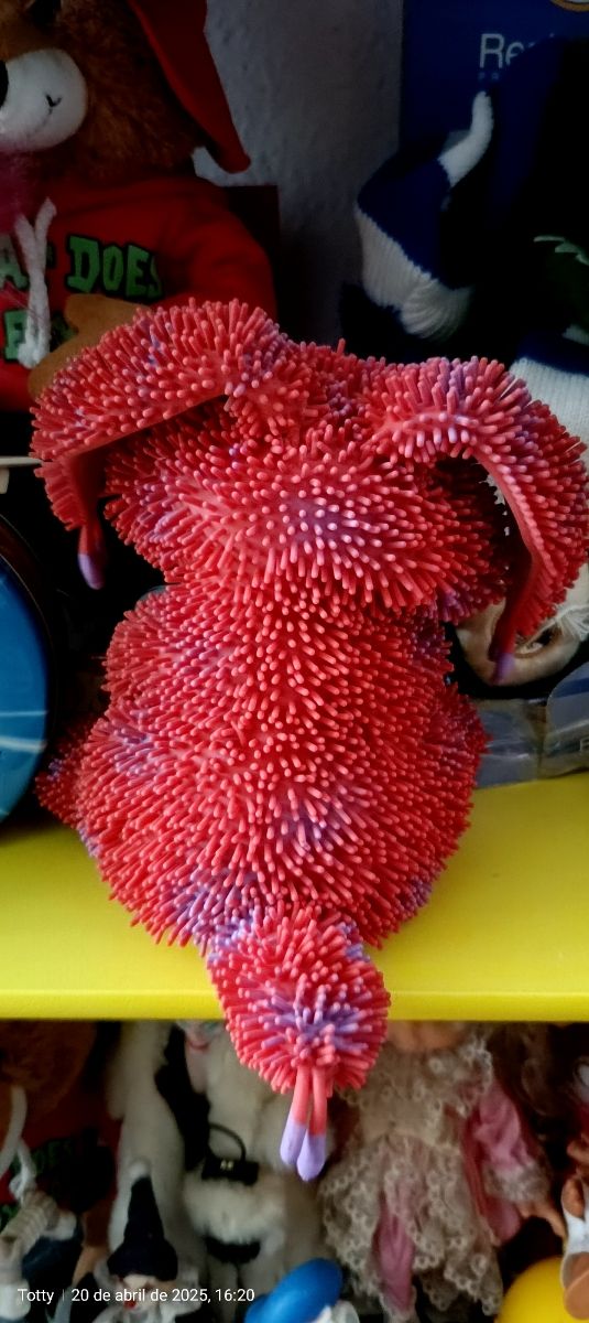 Muñeco interactivo Xeno 