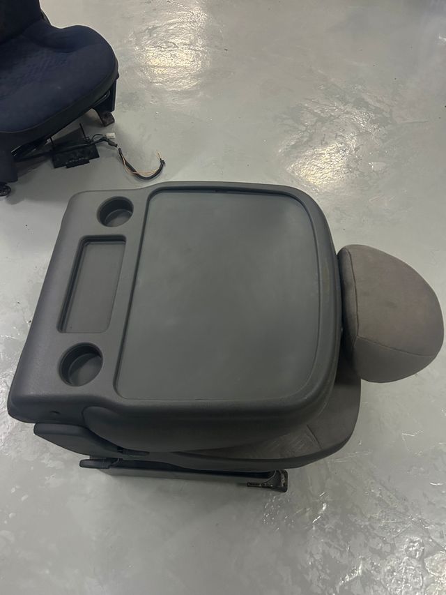 Asiento acompañante citroen berlingo