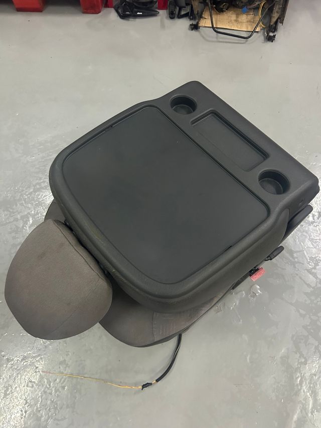 Asiento acompañante citroen berlingo