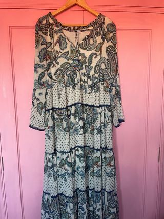 Vestido boho paisley blanco y azul