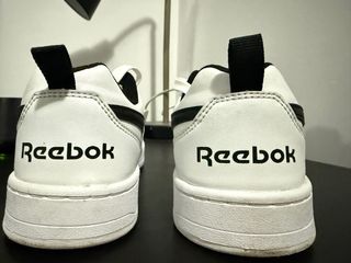 Zapatillas Reebok Classic - Blancas y Negras