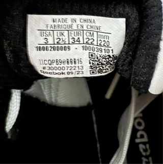 Zapatillas Reebok Classic - Blancas y Negras