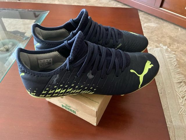 Zapatillas fútbol césped