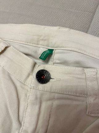 Pantaloni panna United Colors of Benetton