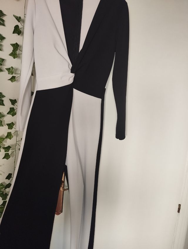 Precioso Mono de vestir talla 38-40