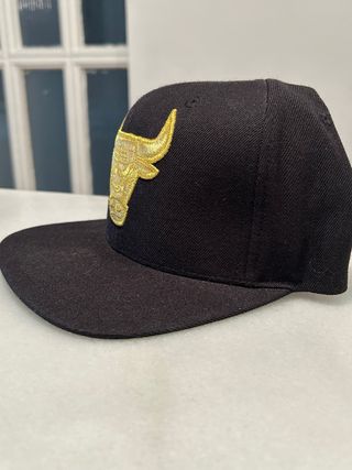 Gorra Chicago Bulls - Negra y dorada EEUU
