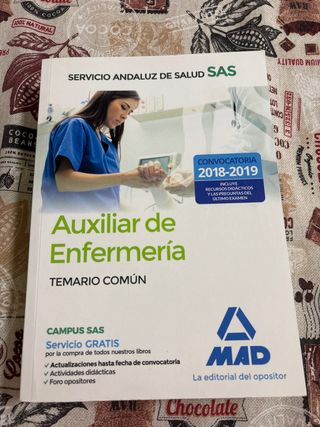 Auxiliar Enfermería del Servicio Andaluz de Sal...