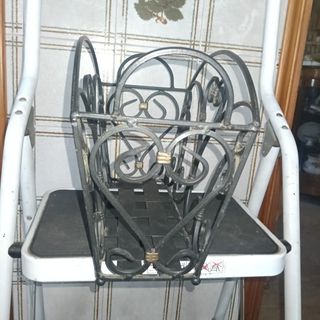 Porta riviste in ferro battuto vintage