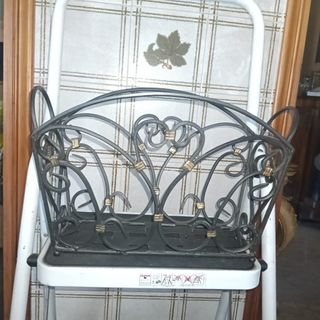 Porta riviste in ferro battuto vintage