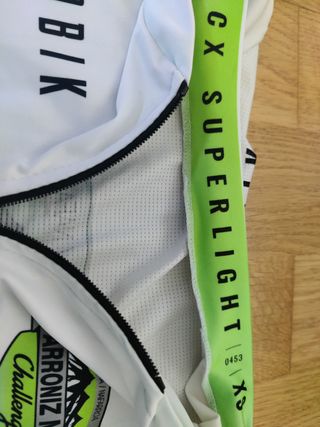Chaleco y Maillot ciclismo Gobik