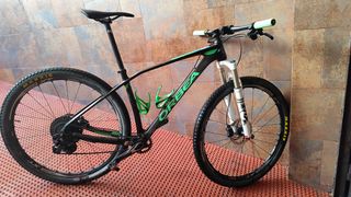 Se venden 3 bicicletas. 2 montaña y 1 carretera