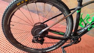 Se venden 3 bicicletas. 2 montaña y 1 carretera