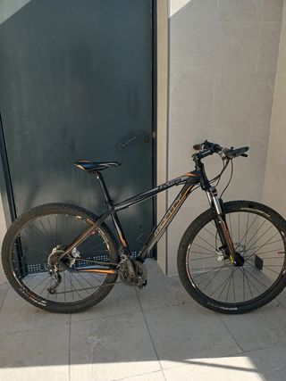 BICICLETA DE MONTAÑA 