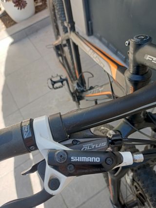 BICICLETA DE MONTAÑA 