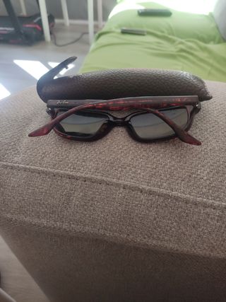 Gafas sol marrones.cristales verdes